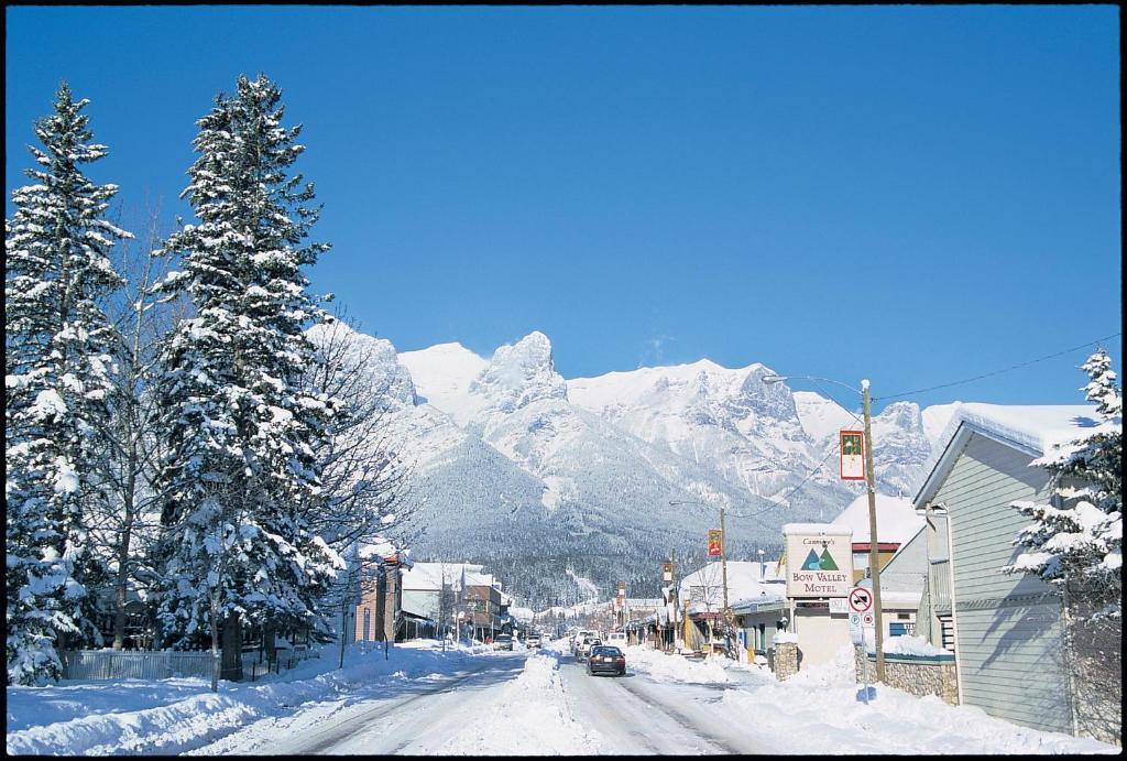 Canmore Crossing Εξωτερικό φωτογραφία
